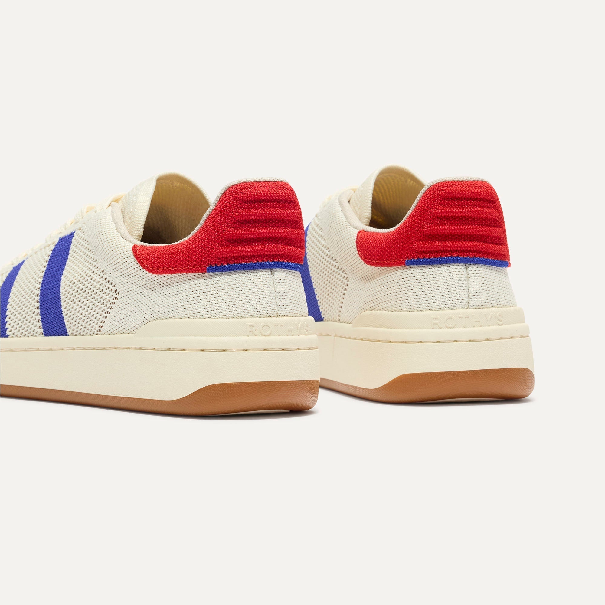 The Men's Court Sneaker - Turbo Blue