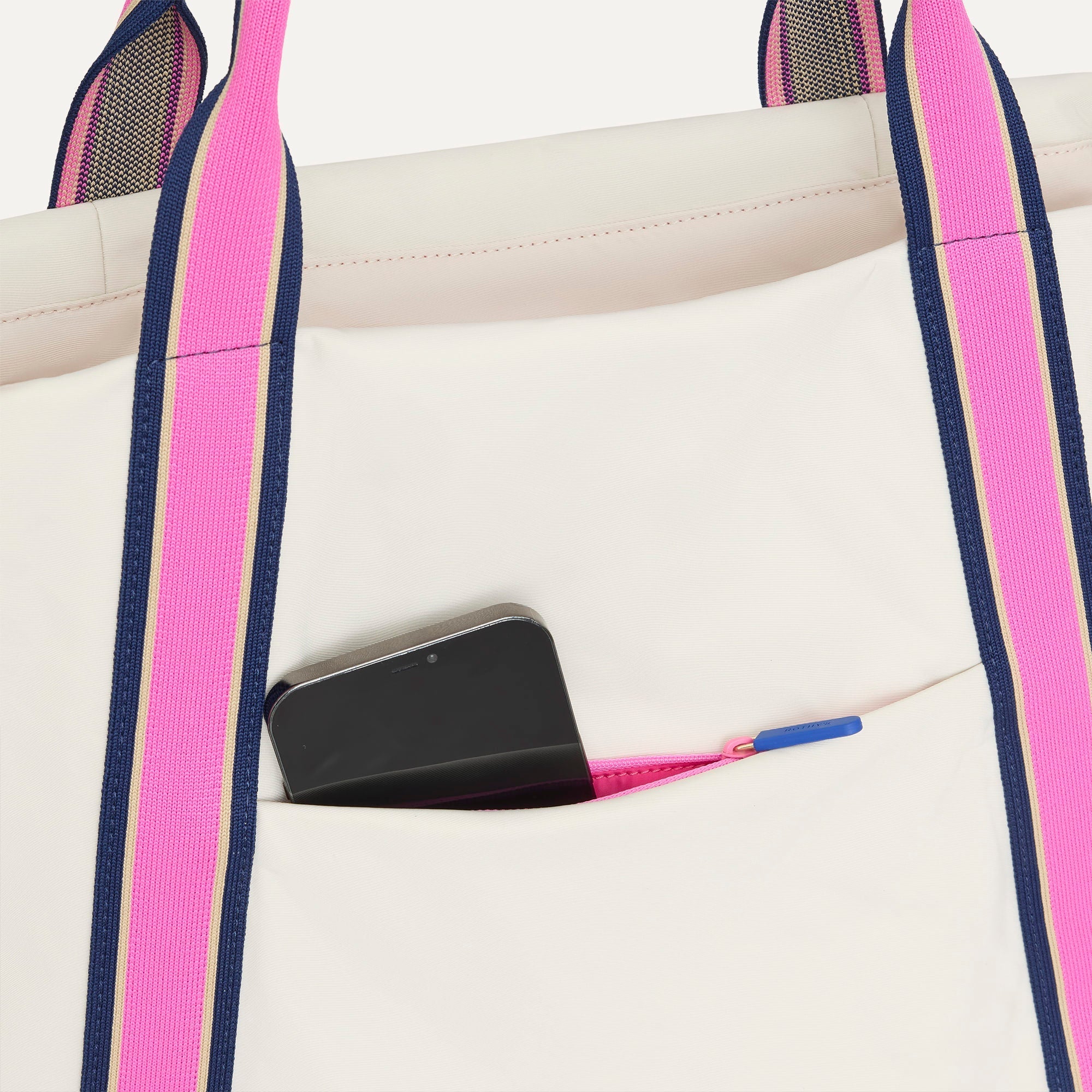 The Travel Tote - Optic