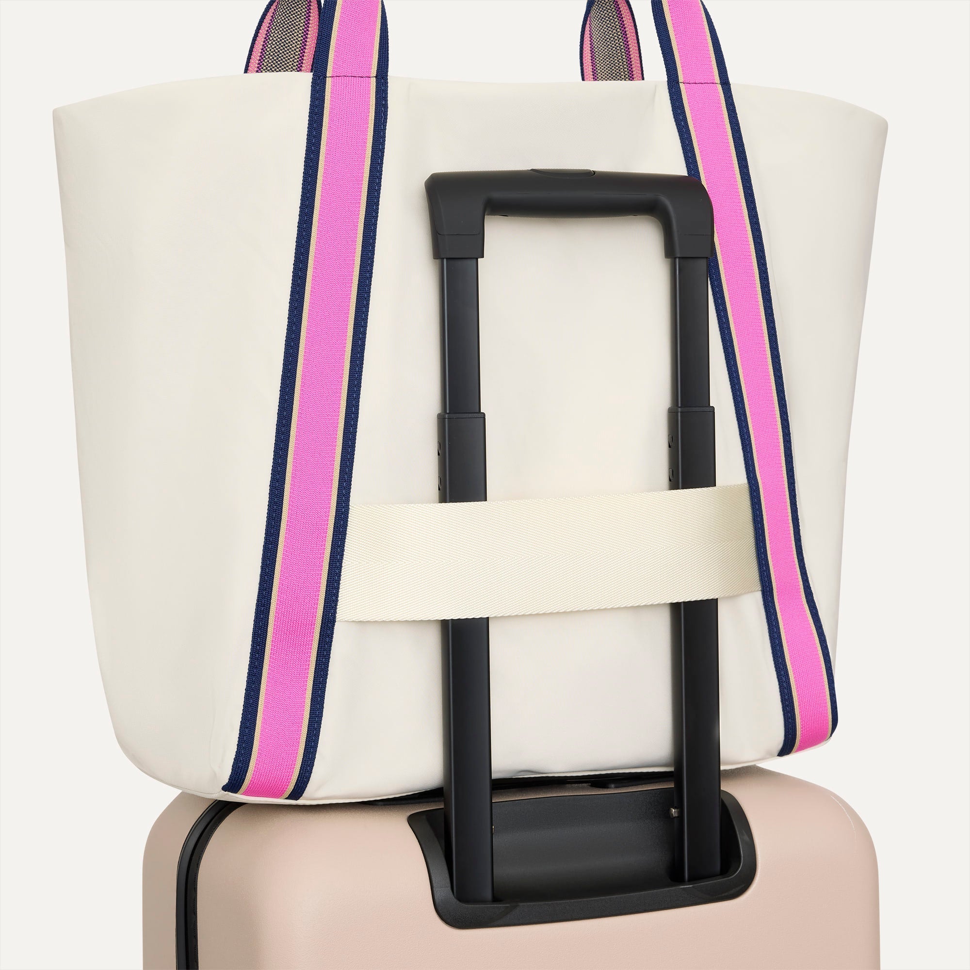 The Travel Tote - Optic