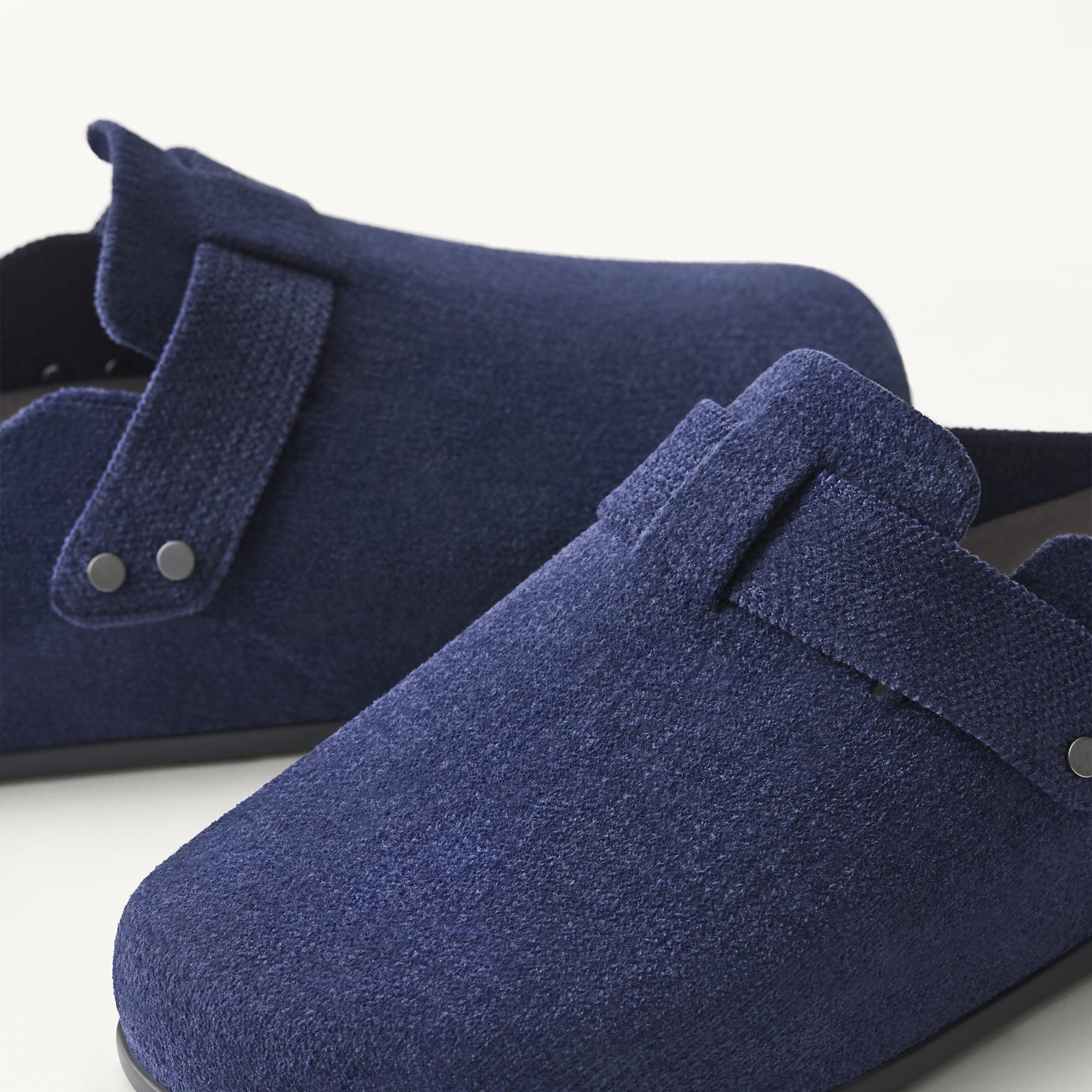 The Men's Clog - ReVelvet™ Deep Navy