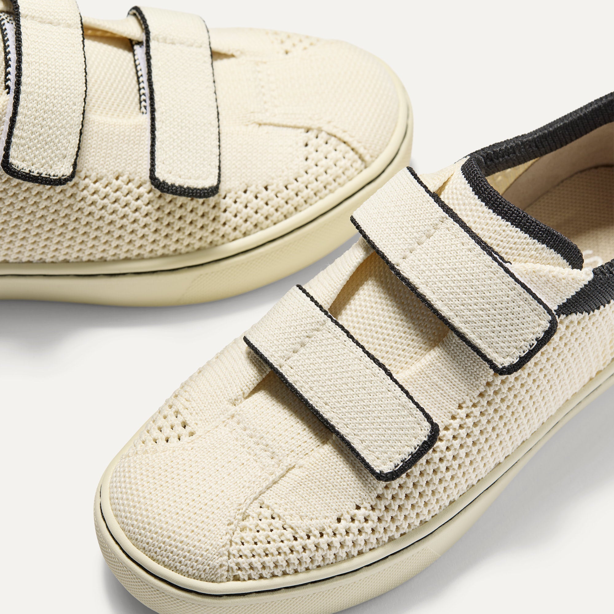 The Kids Strap Sneaker - Chess Open-Knit